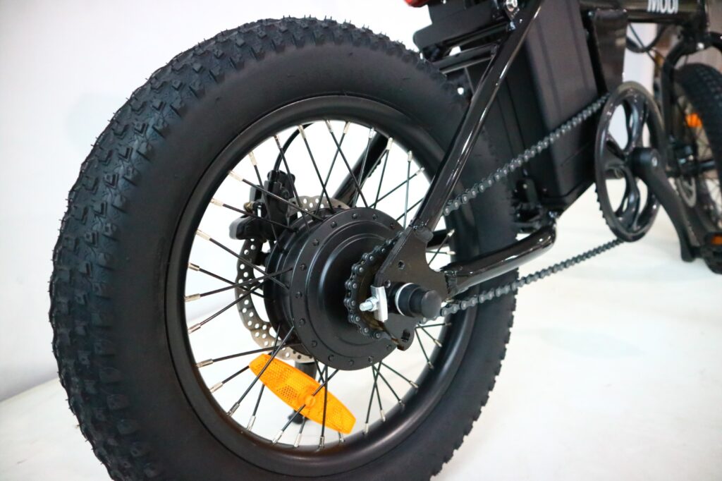 How to Maximise the Battery Life of Your E-Bike in Singapore's Climate